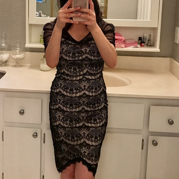 Dresses & Skirts - Lace dress